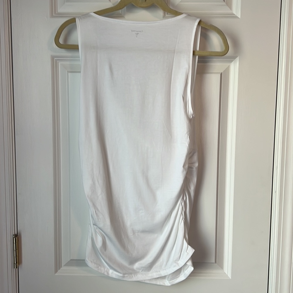 Garnet Hill women’s sleeveless criss-cross v-neck with scrunched sides - Picture 2 of 8